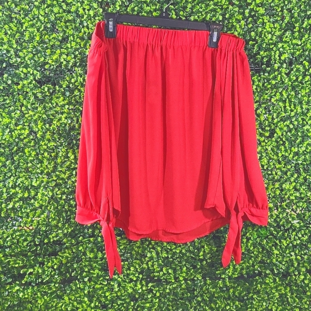 Premise Studio Red Long Sleeve Cold Shoulder Top XL